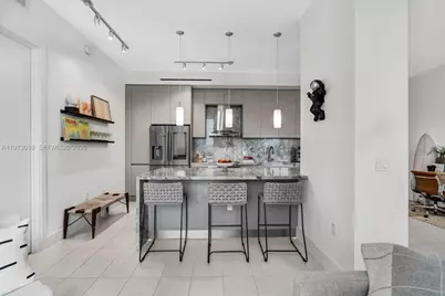 1030 15th St #PH3, Miami Beach, FL 33139 - Photo 9