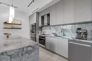 1030 15th St, Miami Beach, FL 33139 - Photo 5