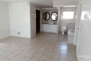 21821 S Heritage Cir, Pembroke Pines, FL 33029 - Photo 11