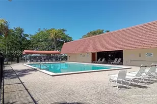 21821 S Heritage Cir, Pembroke Pines, FL 33029 - Photo 17