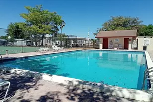 21821 S Heritage Cir, Pembroke Pines, FL 33029 - Photo 21