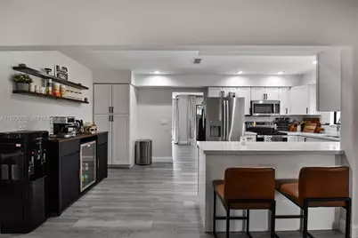 6185 Live Oak Ct #A, Tamarac, FL 33319 - Photo 9