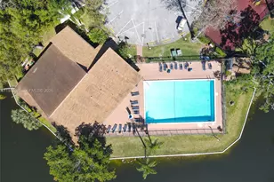 6185 Live Oak Ct, Tamarac, FL 33319 - Photo 41