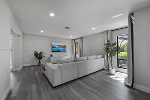 6185 Live Oak Ct, Tamarac, FL 33319 - Photo 15