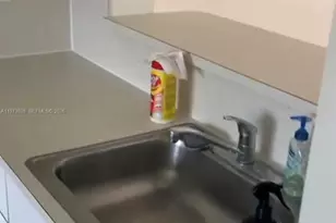 1270 SE 26th St, Homestead, FL 33035 - Photo 7