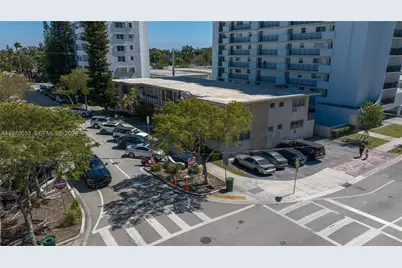 1240 14th St, Miami Beach, FL 33139 - Photo 5