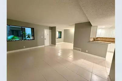 5220 Las Verdes Cir #114, Delray Beach, FL 33484 - Photo 5