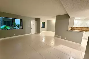 5220 Las Verdes Cir, Delray Beach, FL 33484 - Photo 5