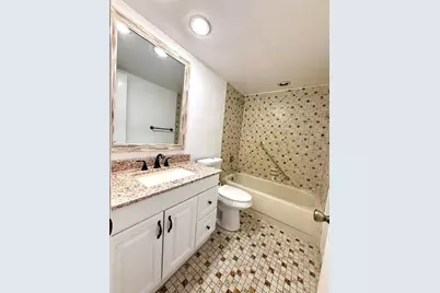 5220 Las Verdes Cir #114, Delray Beach, FL 33484 - Photo 13