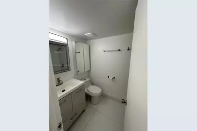 10839 NW 7th St #12-24, Miami, FL 33172 - Photo 9