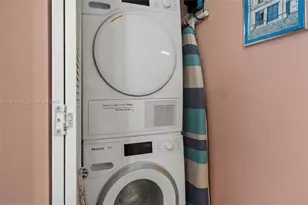 3470 E Coast Ave, Miami, FL 33137 - Photo 11