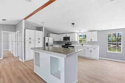 1446 Seminole Ave, Other City - In The State Of Florida, FL 33935 - Photo 15