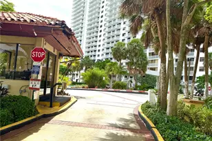 210 174th St, Sunny Isles Beach, FL 33160 - Photo 15