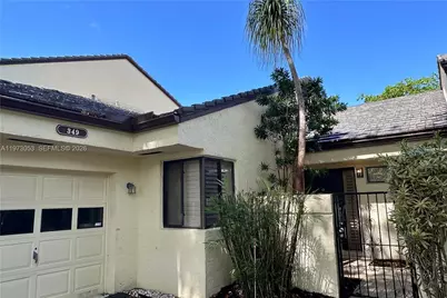 349 NW 94th Ter, Plantation, FL 33324 - Photo 15