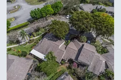 349 NW 94th Ter, Plantation, FL 33324 - Photo 25