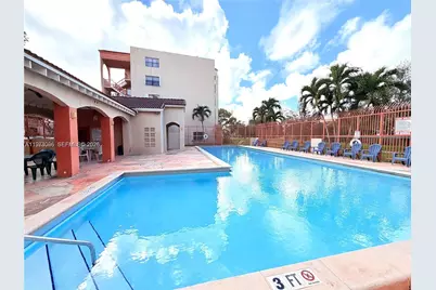 10229 NW 9th St Cir #213-2, Miami, FL 33172 - Photo 13