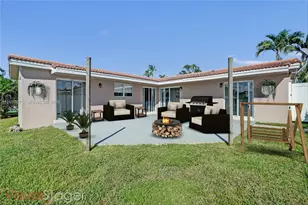 949 SE 10th Ct, Pompano Beach, FL 33060 - Photo 33