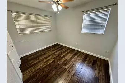 8811 NW 16th St, Pembroke Pines, FL 33024 - Photo 11