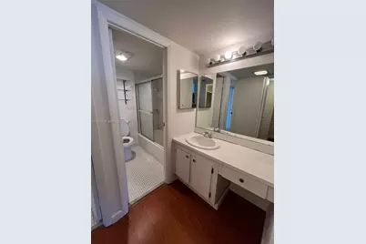 20301 W Country Club Dr #625, Aventura, FL 33180 - Photo 13