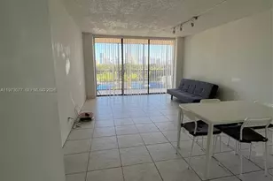 20301 W Country Club Dr, Aventura, FL 33180 - Photo 7