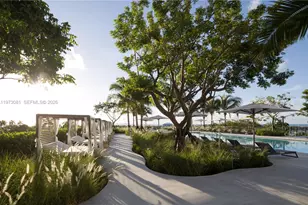 2831 S Bayshore Dr, Miami, FL 33133 - Photo 13