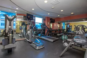 9172 NE Collins Ave, Surfside, FL 33154 - Photo 7