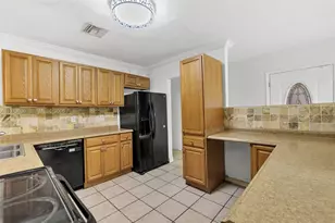 2521 NW 170th St, Miami Gardens, FL 33056 - Photo 9