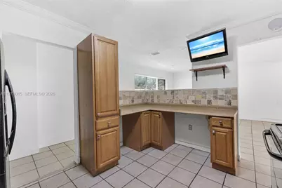 2521 NW 170th St, Miami Gardens, FL 33056 - Photo 7