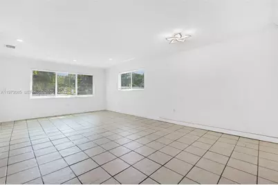 2521 NW 170th St, Miami Gardens, FL 33056 - Photo 3