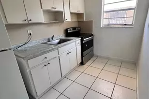 608 SW 15th Ave, Miami, FL 33135 - Photo 9