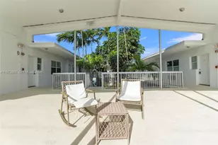 8080 Tatum Waterway Dr, Miami Beach, FL 33141 - Photo 3
