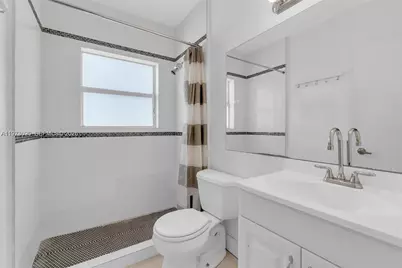 8080 Tatum Waterway Dr #25, Miami Beach, FL 33141 - Photo 17