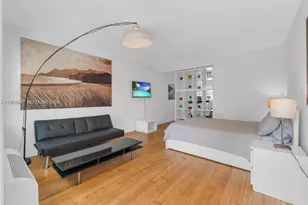 8080 Tatum Waterway Dr, Miami Beach, FL 33141 - Photo 5