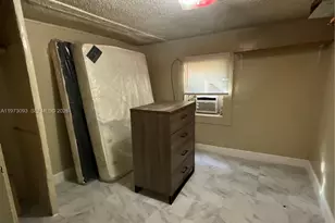 7464 NW 17th Ave, Miami, FL 33147 - Photo 5