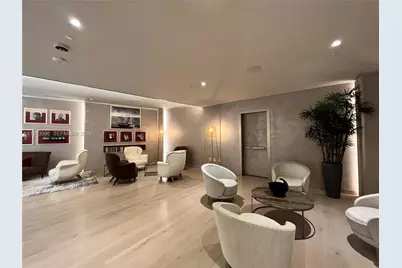 1000 Brickell Plz #1903, Miami, FL 33131 - Photo 25