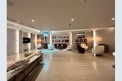 1000 Brickell Plz #1903, Miami, FL 33131 - Photo 23