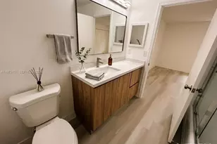 2179 Hacienda Terrace, Weston, FL 33327 - Photo 25