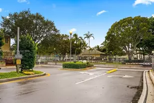 2179 Hacienda Terrace, Weston, FL 33327 - Photo 27