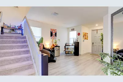 3494 W 106th Ter, Hialeah, FL 33018 - Photo 9