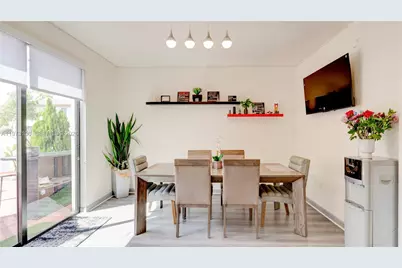 3494 W 106th Ter, Hialeah, FL 33018 - Photo 13