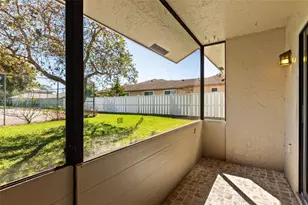 5356 Gate Lake Rd, Tamarac, FL 33319 - Photo 17