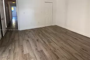 10042 SW 147th Pl, Miami, FL 33196 - Photo 7