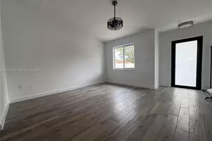 10042 SW 147th Pl, Miami, FL 33196 - Photo 3