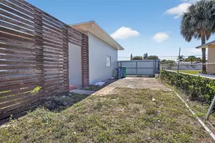 801 S Biscayne River Dr, Miami, FL 33169 - Photo 39