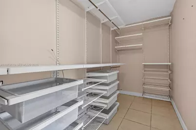 801 S Biscayne River Dr, Miami, FL 33169 - Photo 21