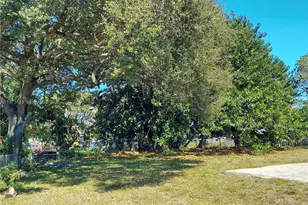 801 S Biscayne River Dr, Miami, FL 33169 - Photo 45