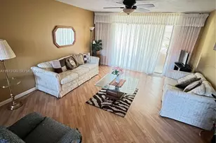 2851 Somerset Dr, Lauderdale Lakes, FL 33311 - Photo 7