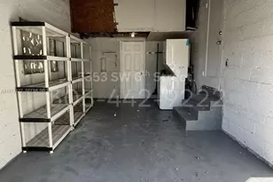 5353 SW 6th St, Miami, FL 33134 - Photo 15