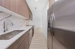 32 NW 14th Ave, Miami, FL 33125 - Photo 5