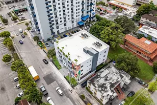 32 NW 14th Ave, Miami, FL 33125 - Photo 29
